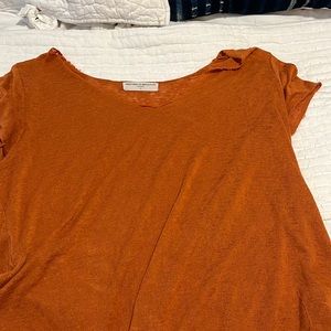 URBAN OUTFITTERS V NECK